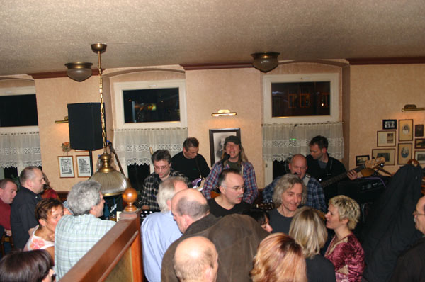 09.jpg